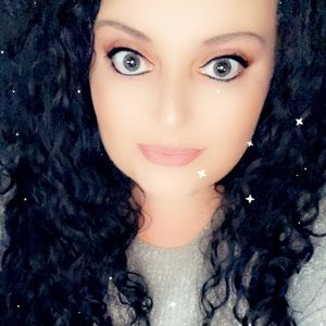 Meet your Posher, Sandra